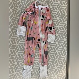 Little Sleepies Pink Farm Animals Zippy, 0-3 months.